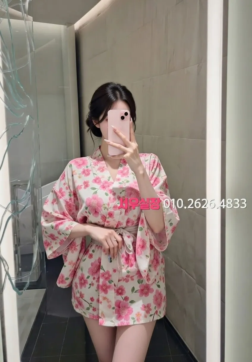 군포 다국적노래방 프리미엄 라인업 38번 프로필